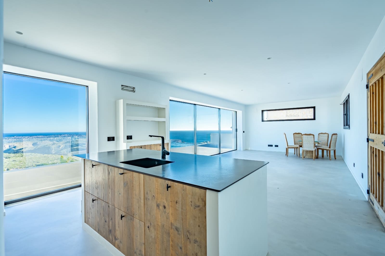 4 soveværelse Villa til salg i Cumbre del Sol med swimmingpool garage - € 1.950.000 (Ref: 9997473)