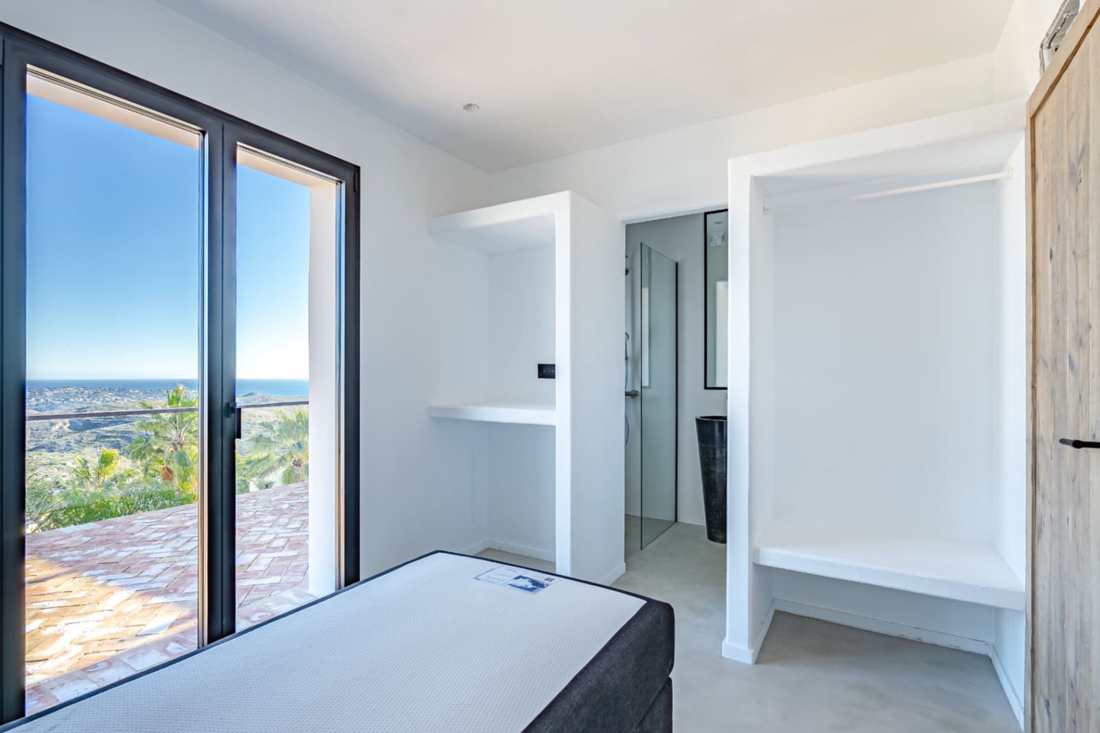 4 soveværelse Villa til salg i Cumbre del Sol med swimmingpool garage - € 1.950.000 (Ref: 9997473)