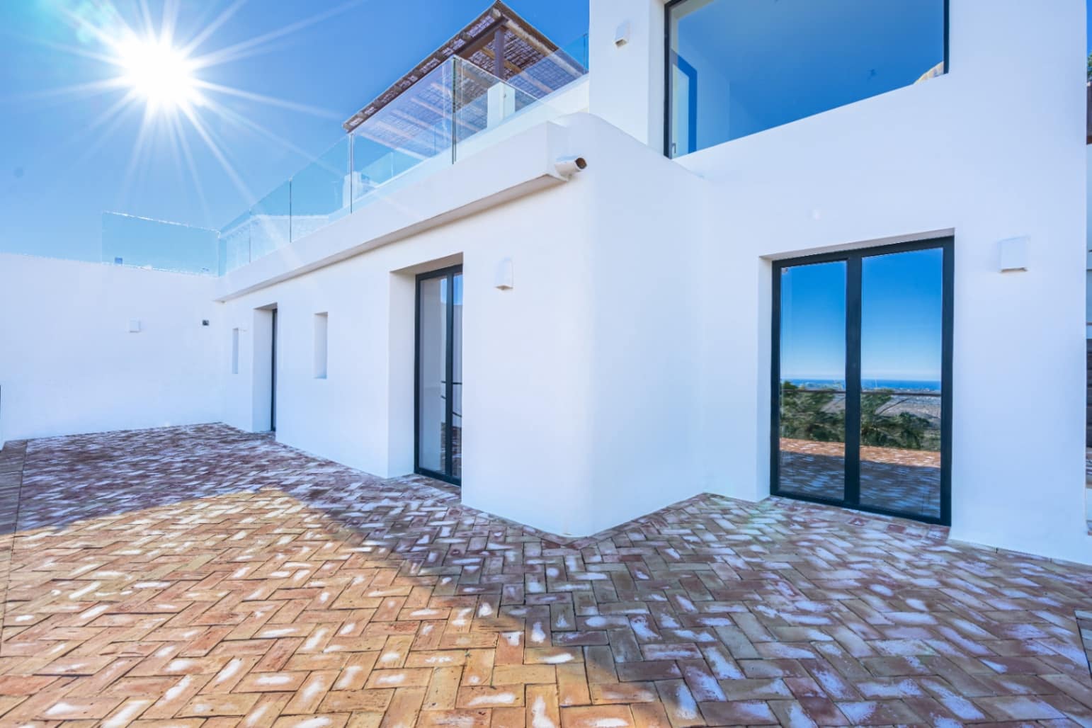 4 soveværelse Villa til salg i Cumbre del Sol med swimmingpool garage - € 1.950.000 (Ref: 9997473)
