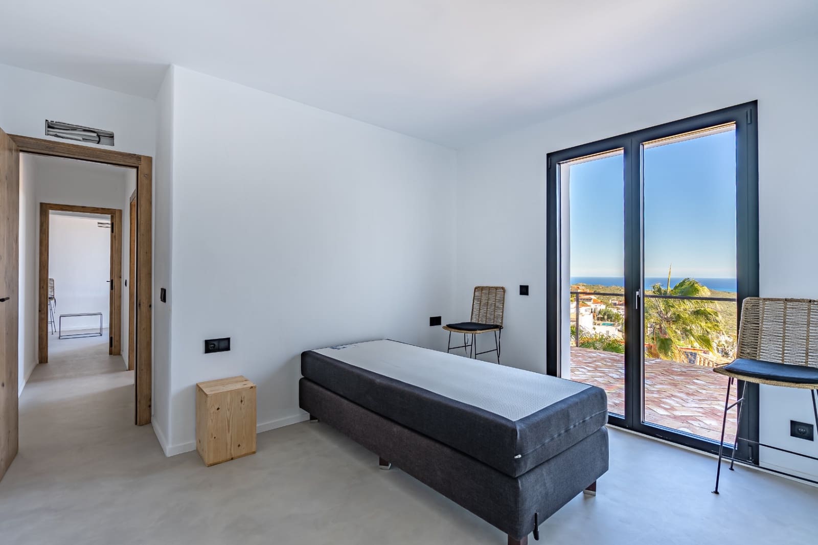 4 soveværelse Villa til salg i Cumbre del Sol med swimmingpool garage - € 1.950.000 (Ref: 9997473)