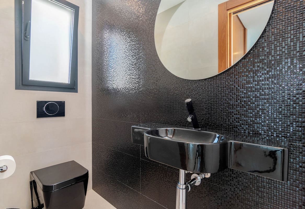 4 slaapkamer Villa te koop in Benitachell / Benitatxell met zwembad garage - € 1.150.000 (Ref: 9997477)