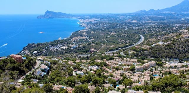 3 sypialnia Willa na sprzedaż w Altea z basenem garażem - 1 450 000 € (Ref: 9997478)