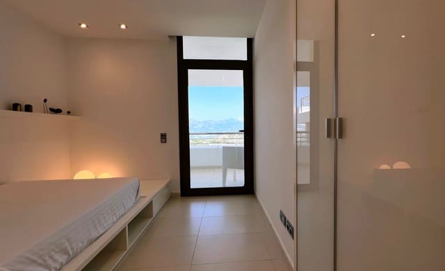 3 sypialnia Willa na sprzedaż w Altea z basenem garażem - 1 450 000 € (Ref: 9997478)