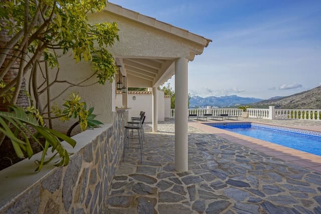 4 soverom Villa til salgs i Alhama Springs, Altea med svømmebasseng garasje - € 1 295 000 (Ref: 9997479)
