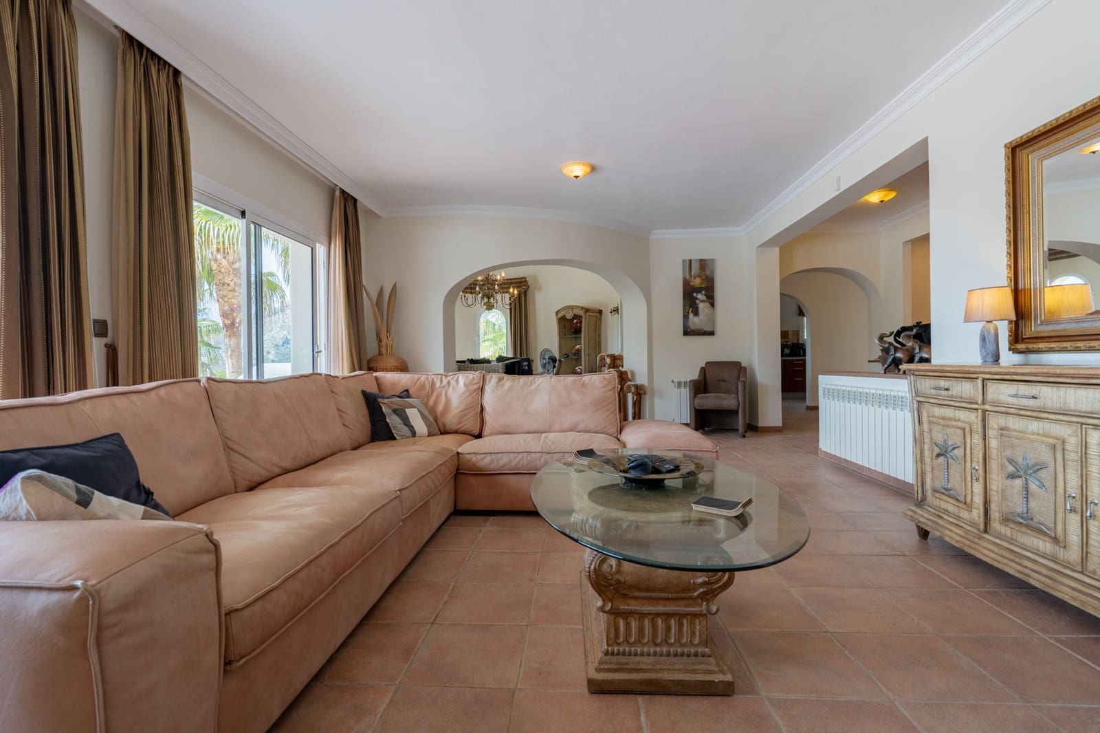 4 soverom Villa til salgs i Alhama Springs med svømmebasseng garasje - € 1 295 000 (Ref: 9997479)