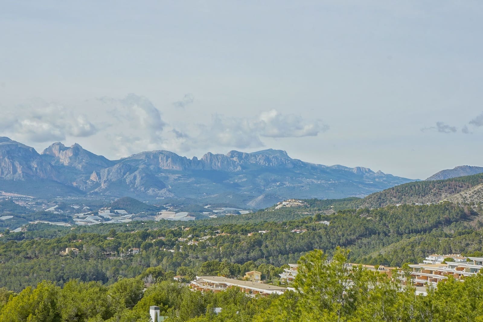 4 soverom Villa til salgs i Alhama Springs med svømmebasseng garasje - € 1 295 000 (Ref: 9997479)