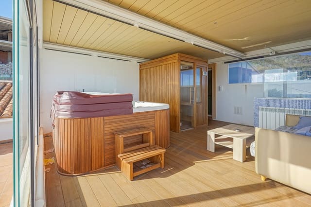 3 bedroom Villa for sale in Calpe / Calp with pool garage - € 1,100,000 (Ref: 9997483)