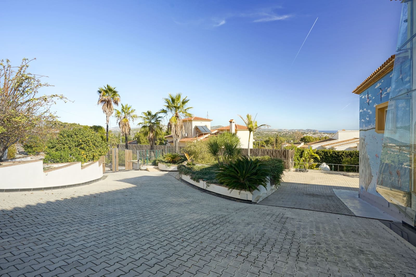 3 bedroom Villa for sale in Calpe / Calp with pool garage - € 1,100,000 (Ref: 9997483)