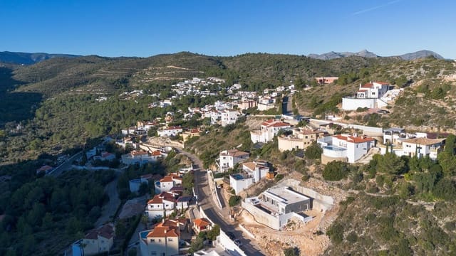3 soverom Villa til salgs i Pedreguer med svømmebasseng garasje - € 785 000 (Ref: 9997484)