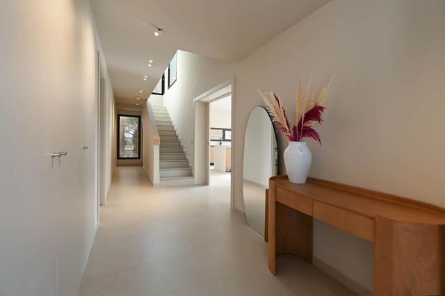 3 soverom Villa til salgs i Pinar del Advocat - Cometa, Teulada-Moraira med svømmebasseng garasje - € 1 750 000 (Ref: 9997487)