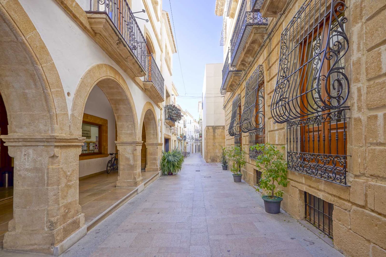 3 bedroom Villa for sale in Javea / Xabia with pool garage - € 1,095,000 (Ref: 9997492)