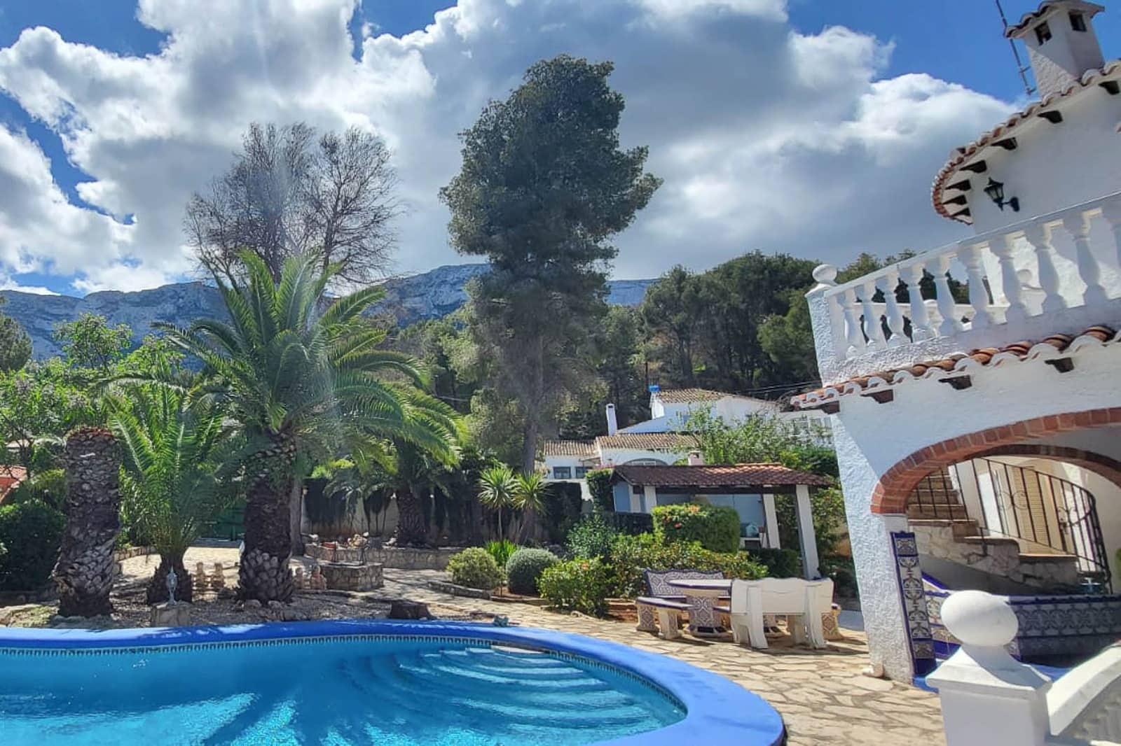 6 soveværelse Villa til salg i Denia med swimmingpool garage - € 790.000 (Ref: 9997493)