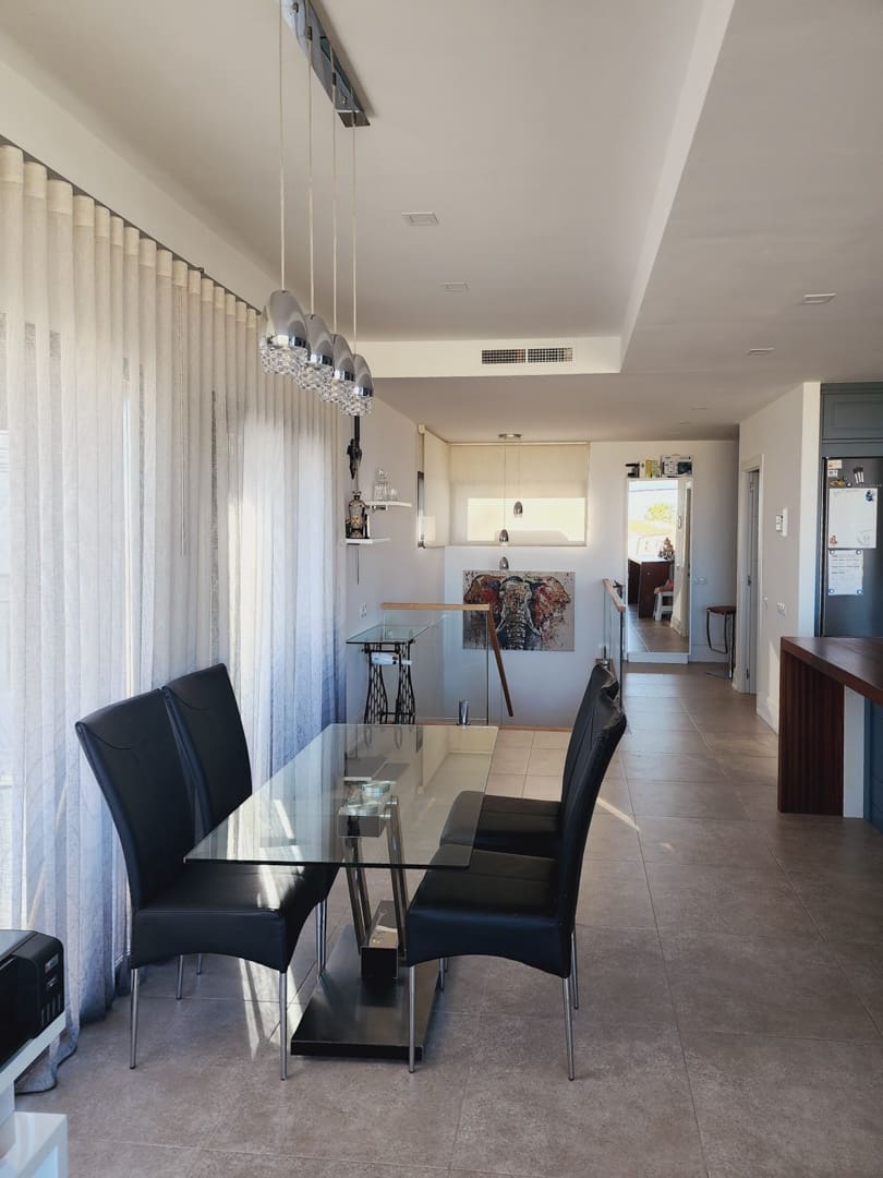 Chalet de 4 habitaciones en Cumbre del Sol en venta con piscina garaje - 950.000 € (Ref: 9997496)