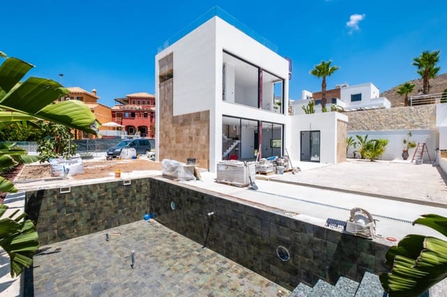 4 slaapkamer Villa te koop in Finestrat met zwembad garage - € 950.000 (Ref: 9999030)