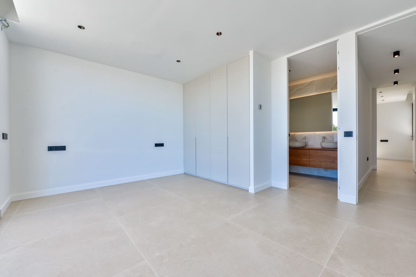4 quarto Moradia para venda em Altea com piscina garagem - 2 690 000 € (Ref: 9999285)