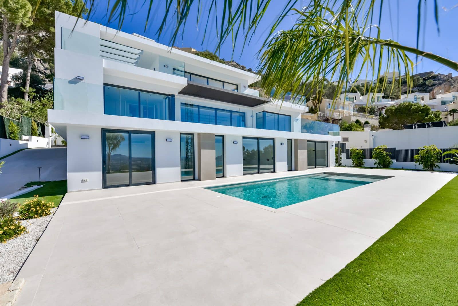 4 quarto Moradia para venda em Altea com piscina garagem - 2 690 000 € (Ref: 9999285)
