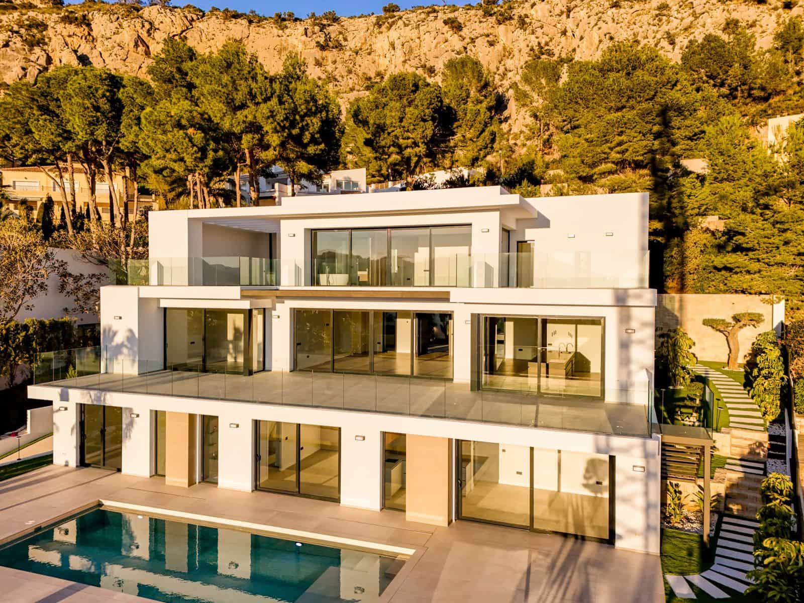 4 quarto Moradia para venda em Altea com piscina garagem - 2 690 000 € (Ref: 9999285)