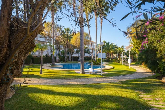 3 makuuhuone Rivitalo myytävänä paikassa Arenal, Javea / Xàbia mukana uima-altaan - 565 000 € (Ref: 9999286)