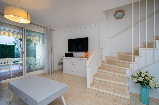 3 makuuhuone Rivitalo myytävänä paikassa Arenal, Javea / Xàbia mukana uima-altaan - 565 000 € (Ref: 9999286)