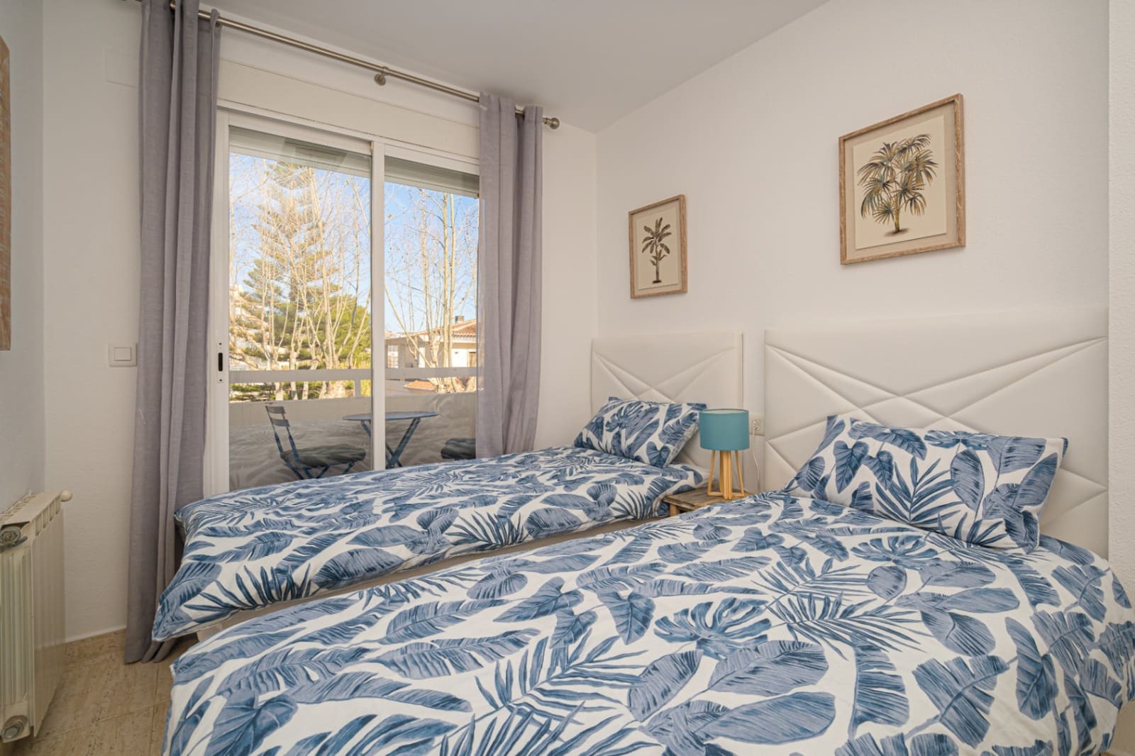 3 makuuhuone Rivitalo myytävänä paikassa Arenal mukana uima-altaan - 565 000 € (Ref: 9999286)