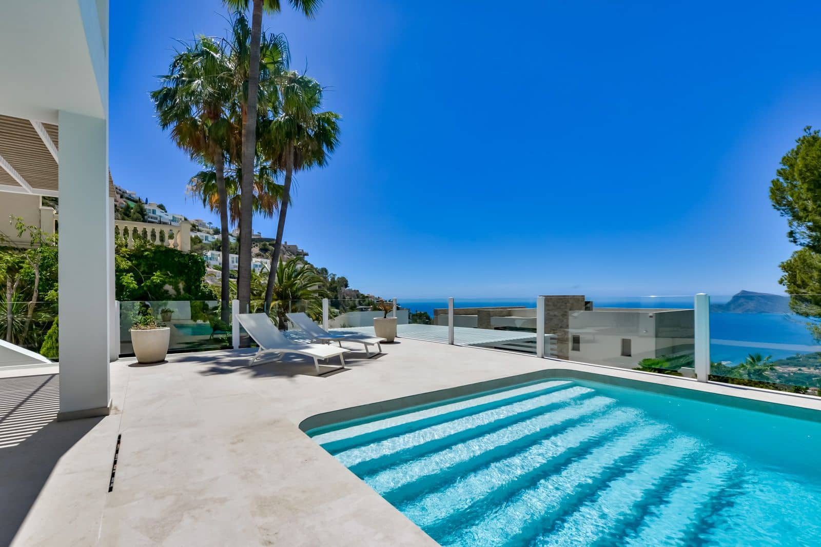 Chalet de 3 habitaciones en Altea en venta con piscina garaje - 1.650.000 € (Ref: 9999287)