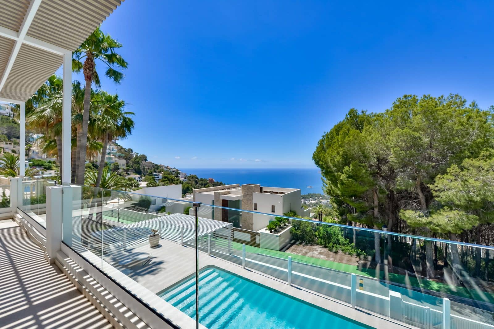 Chalet de 3 habitaciones en Altea en venta con piscina garaje - 1.650.000 € (Ref: 9999287)