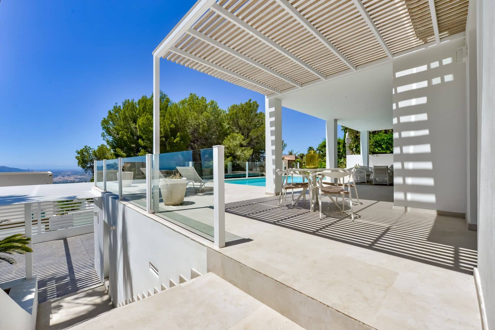 Chalet de 3 habitaciones en Altea en venta con piscina garaje - 1.650.000 € (Ref: 9999287)