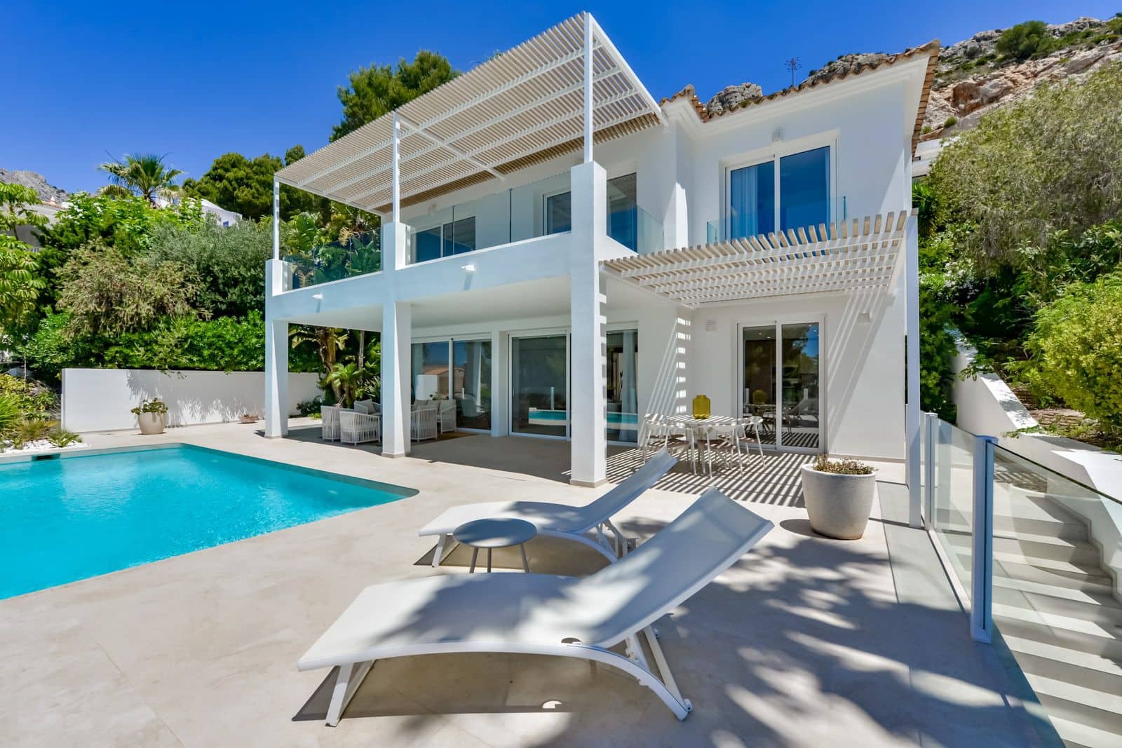 Chalet de 3 habitaciones en Altea en venta con piscina garaje - 1.650.000 € (Ref: 9999287)
