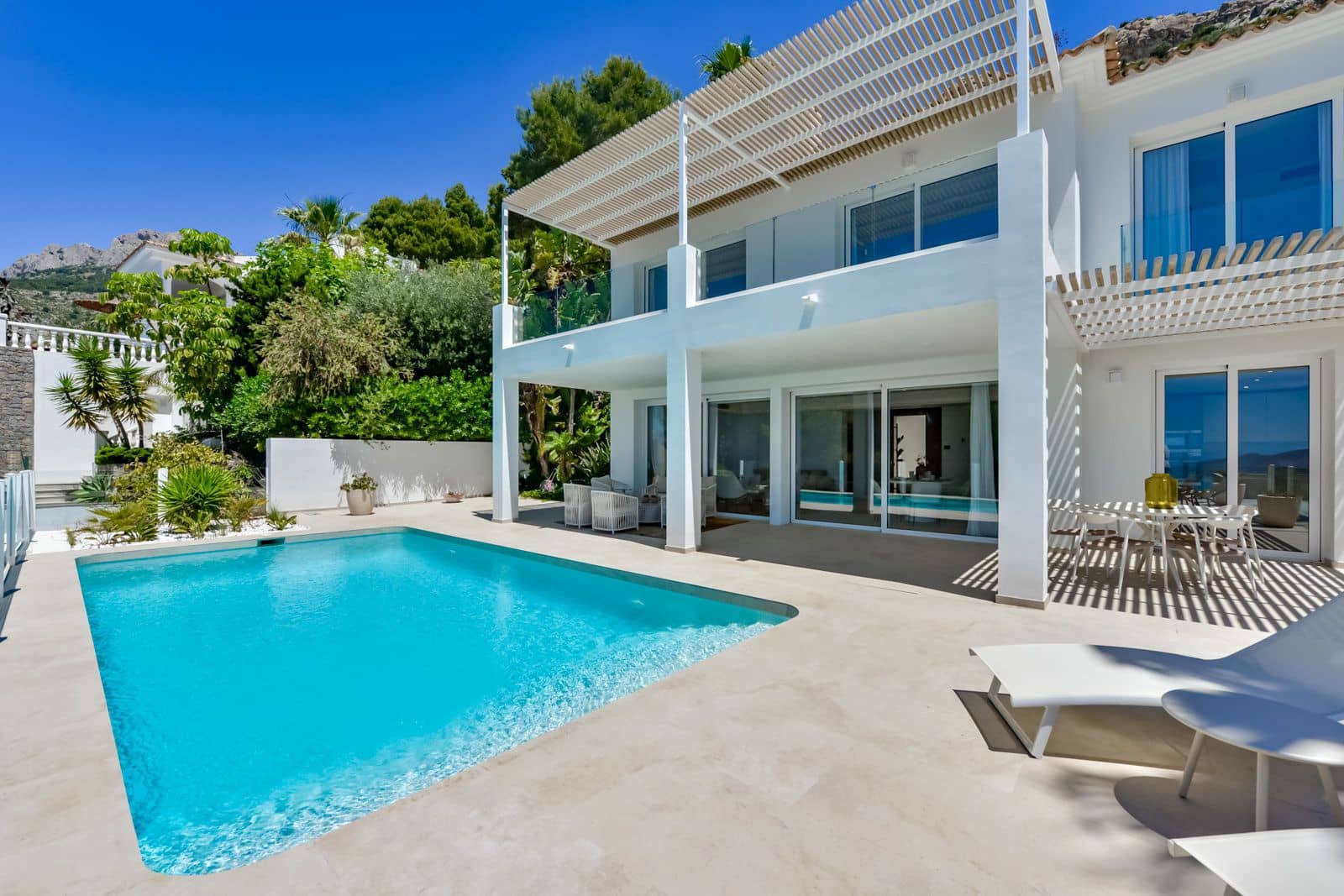 Chalet de 3 habitaciones en Altea en venta con piscina garaje - 1.650.000 € (Ref: 9999287)
