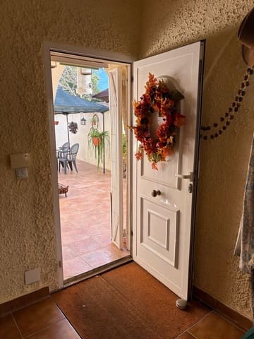 Villa in vendita in San Miguel de Salinas con piscina - 450.000 € (Rif: 10081504)