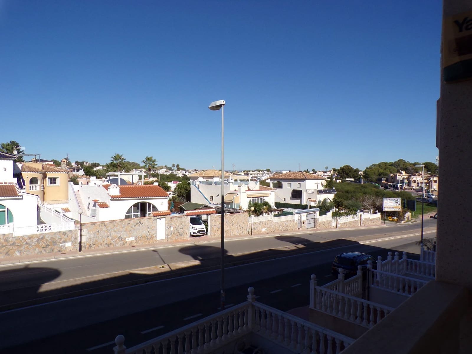 2 soveværelse Lejlighed til salg i Villamartin med swimmingpool - € 129.995 (Ref: 10177581)