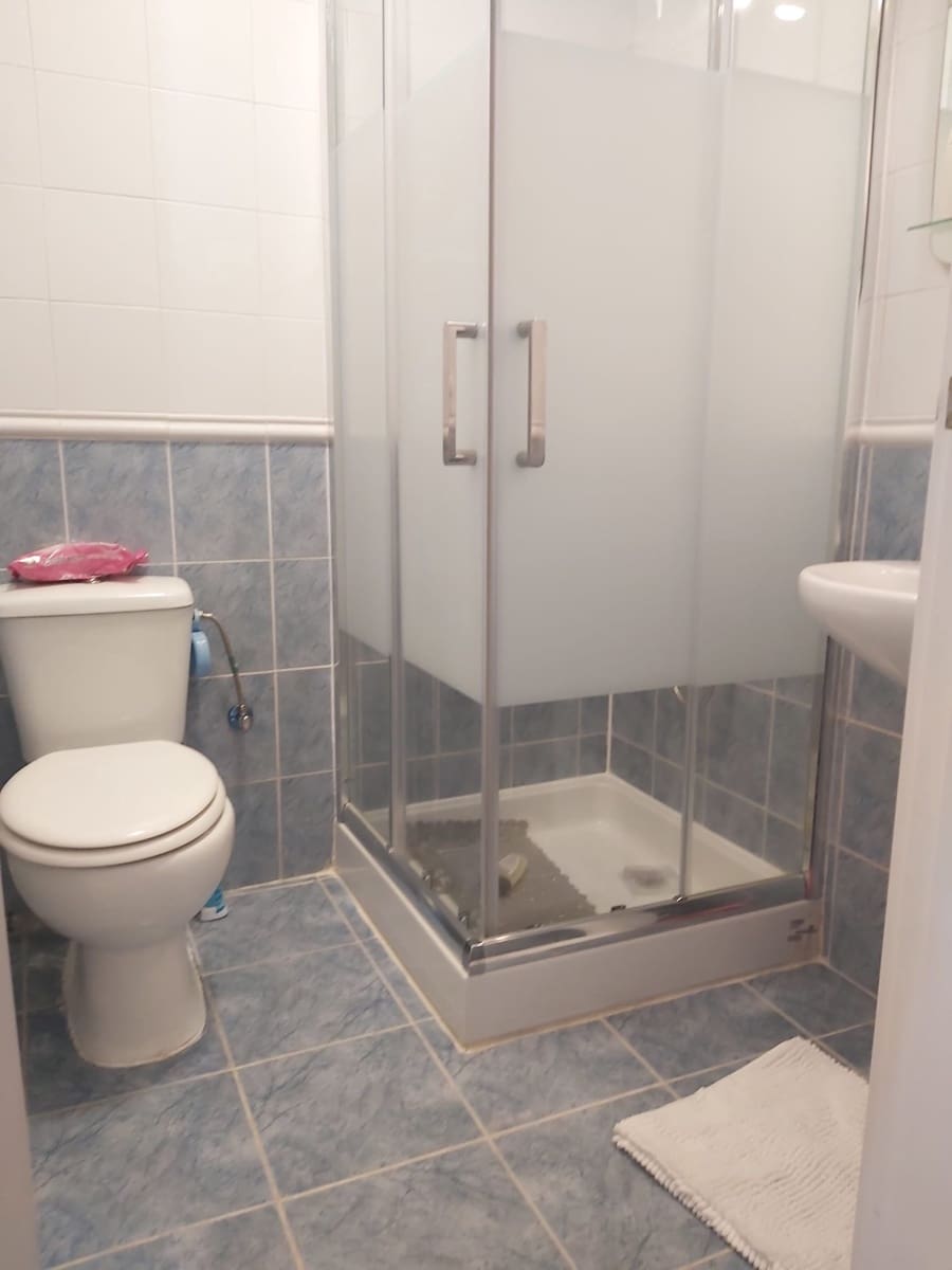 Casa de 3 habitaciones en Villamartin en venta con piscina - 175.000 € (Ref: 9072193)