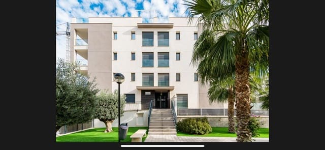 Apartamento de 2 habitaciones en Villamartin, Orihuela en venta con piscina garaje - 249.000 € (Ref: 9108009)