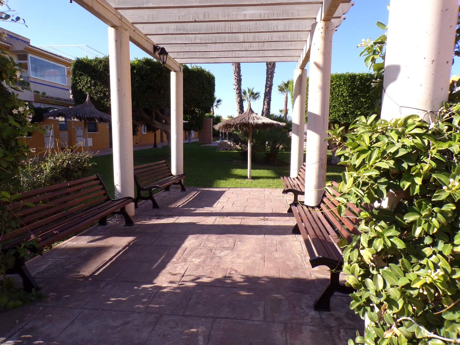 Chalet de 3 habitaciones en Orihuela Costa en venta con piscina garaje - 359.995 € (Ref: 9273186)