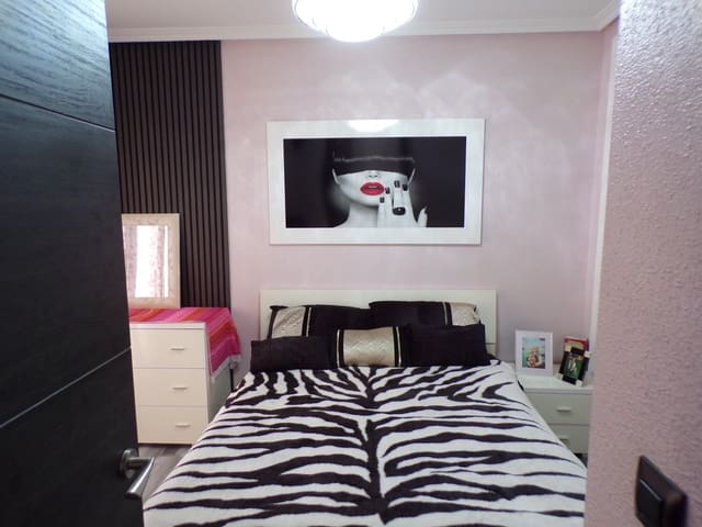 Chalet de 3 habitaciones en Lomas de Cabo Roig - Los Dolses, Orihuela en venta con piscina garaje - 359.995 € (Ref: 9273186)