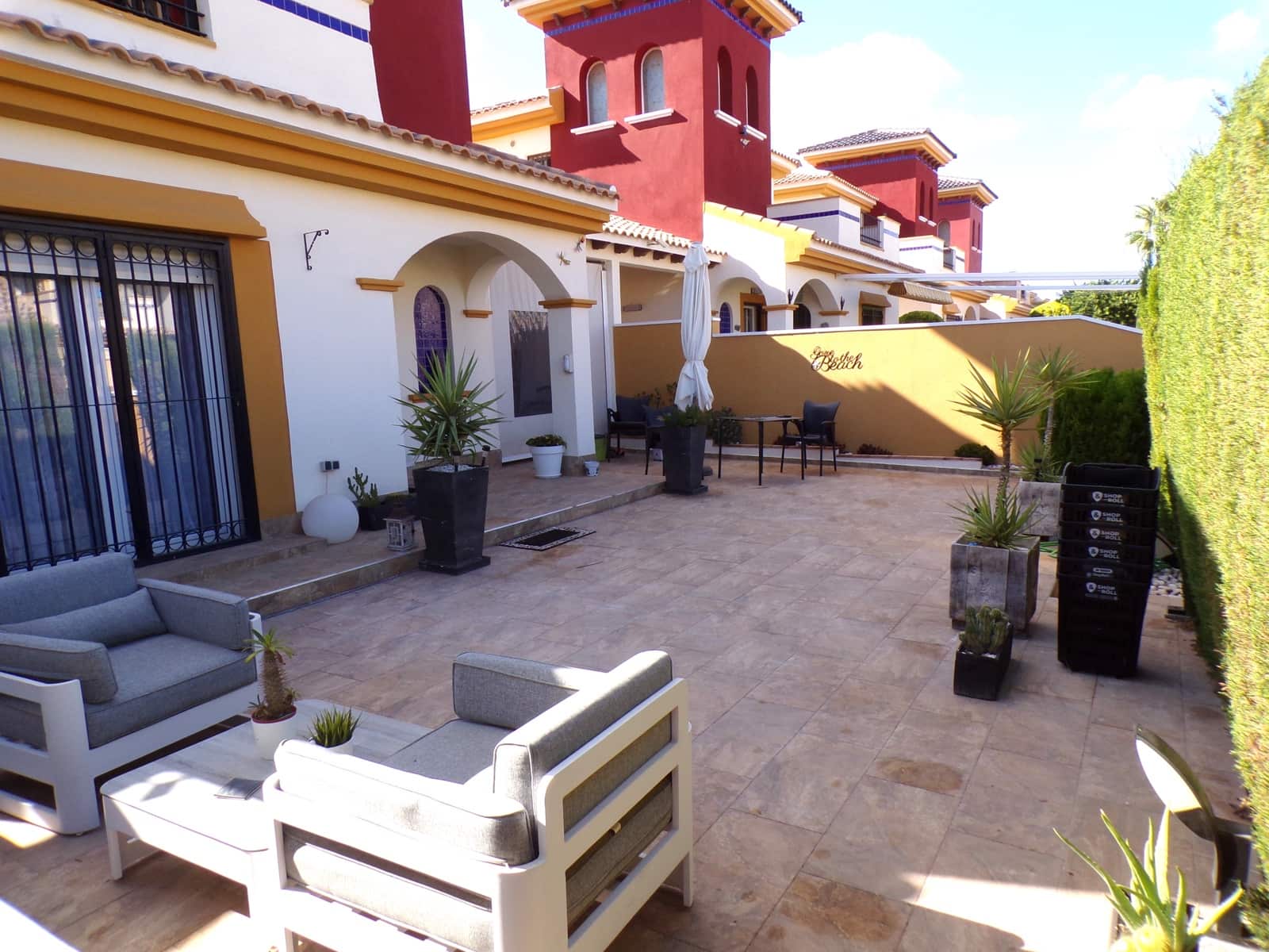 Chalet de 3 habitaciones en Orihuela Costa en venta con piscina garaje - 359.995 € (Ref: 9273186)