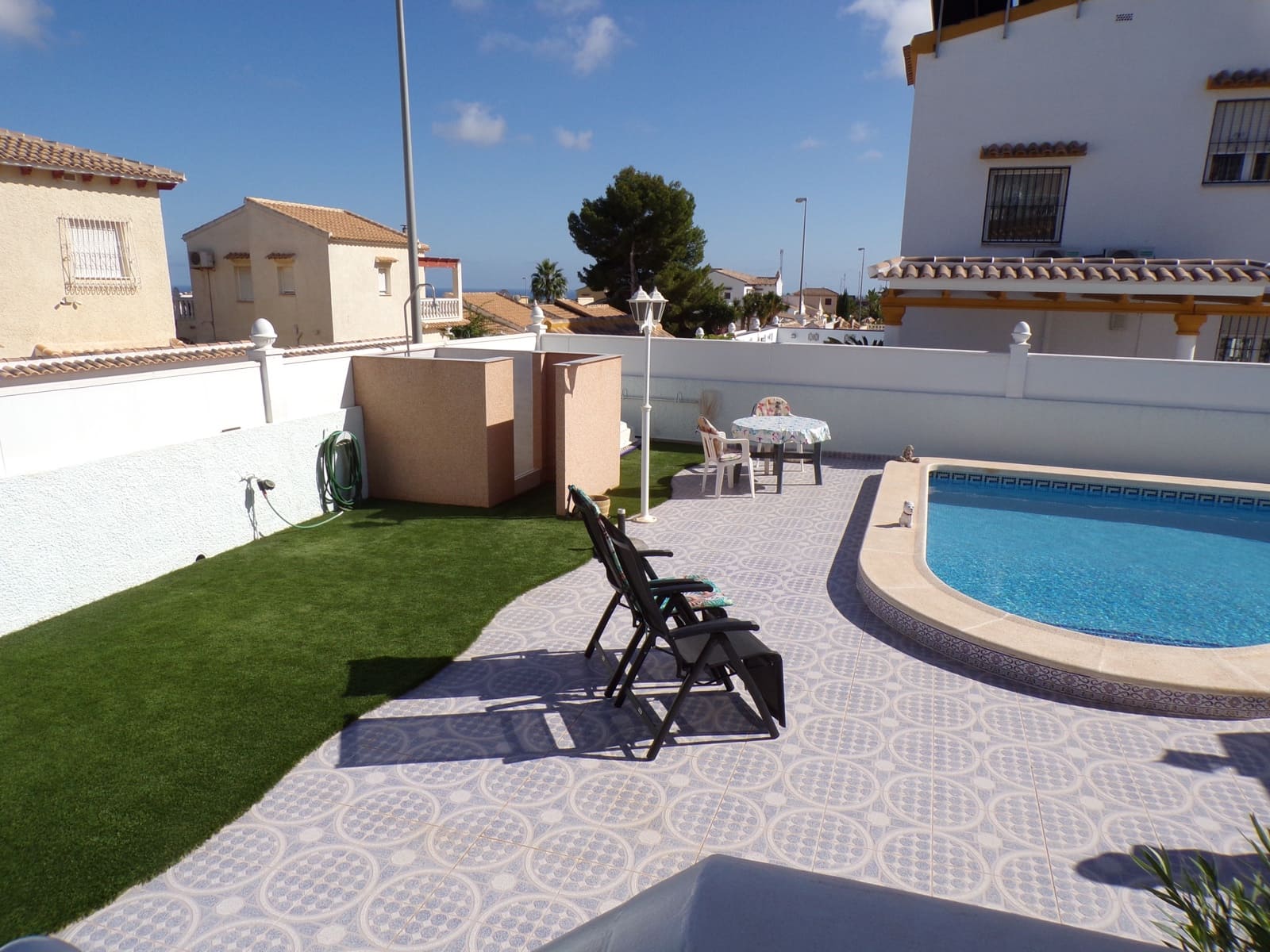 3 chambre Villa/Maison à vendre à Villamartin avec piscine garage - 399 000 € (Ref: 9274065)