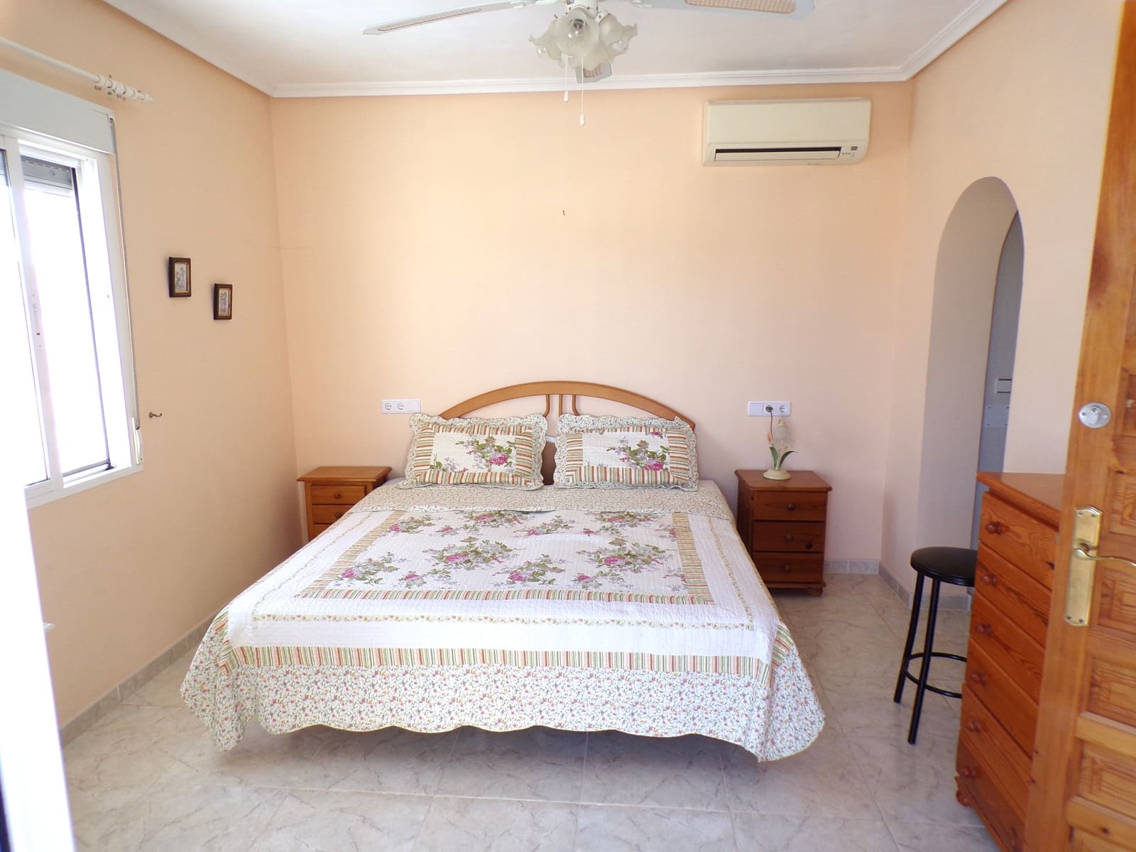 3 chambre Villa/Maison à vendre à Villamartin avec piscine garage - 399 000 € (Ref: 9274065)