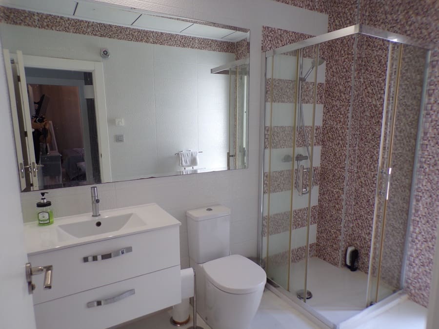 3 bedroom Villa for sale in Villamartin with pool garage - € 450,000 (Ref: 9274067)