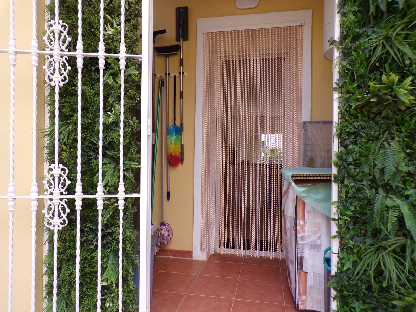 3 bedroom Villa for sale in Villamartin with pool garage - € 259,995 (Ref: 9314447)