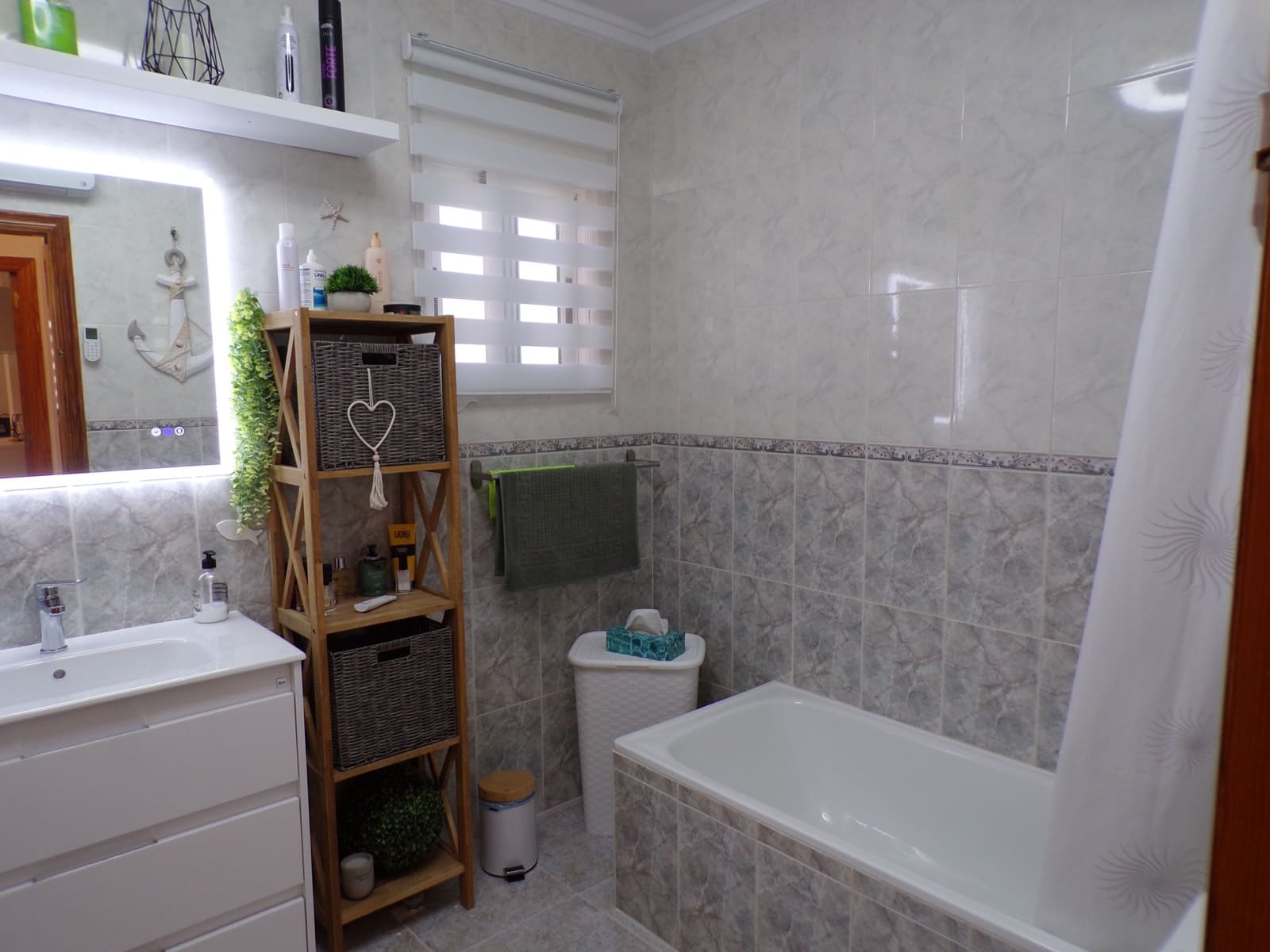 4 camera da letto Villa in vendita in Villamartin con piscina garage - 379.000 € (Rif: 9403757)