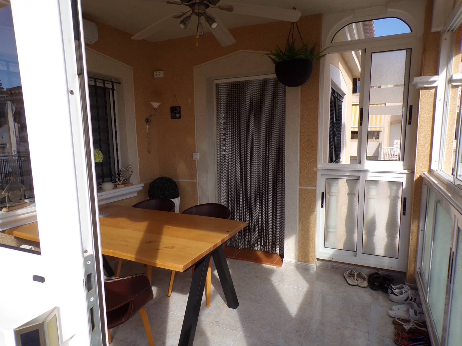 4 camera da letto Villa in vendita in Villamartin con piscina garage - 379.000 € (Rif: 9403757)