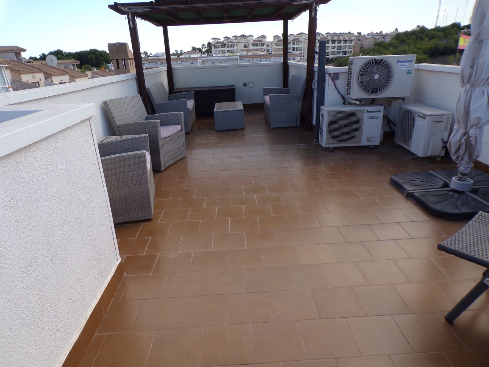 4 camera da letto Villa in vendita in Villamartin con piscina garage - 379.000 € (Rif: 9403757)