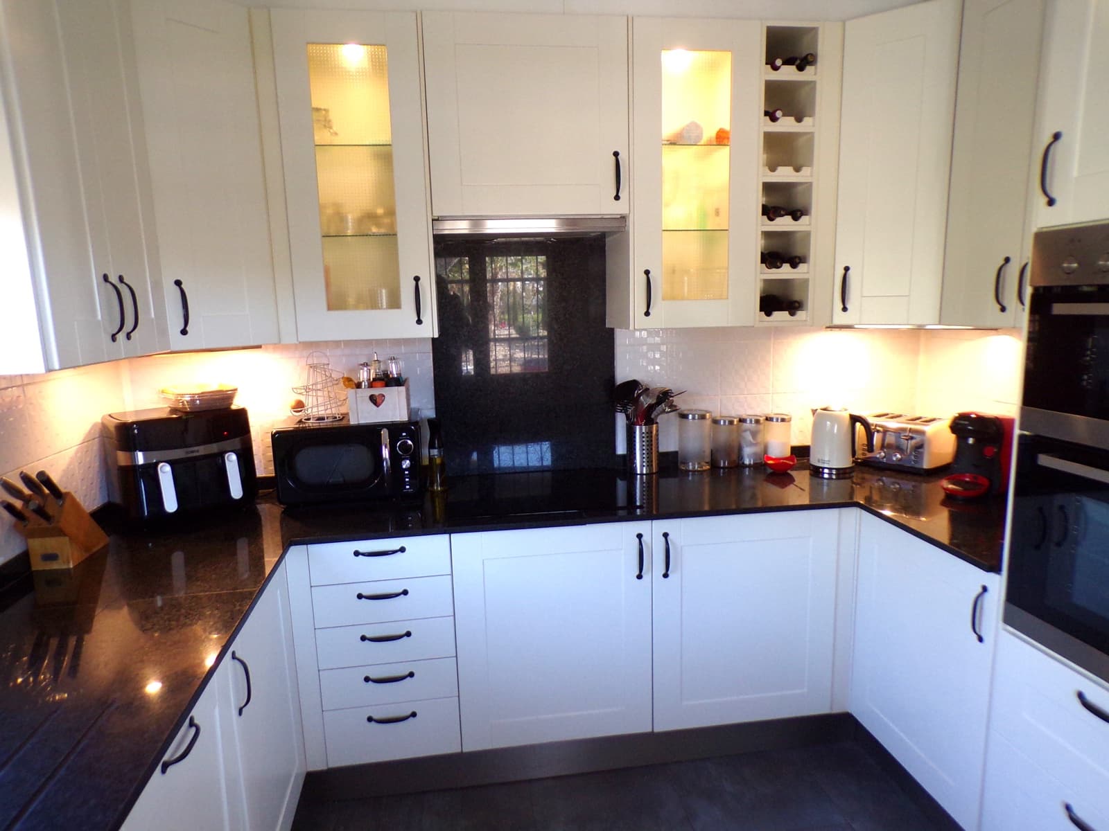 3 bedroom Villa for sale in Villamartin with pool - € 320,000 (Ref: 9403758)