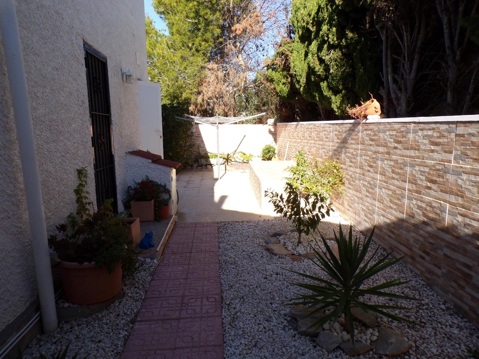 3 bedroom Villa for sale in Villamartin with pool - € 320,000 (Ref: 9403758)