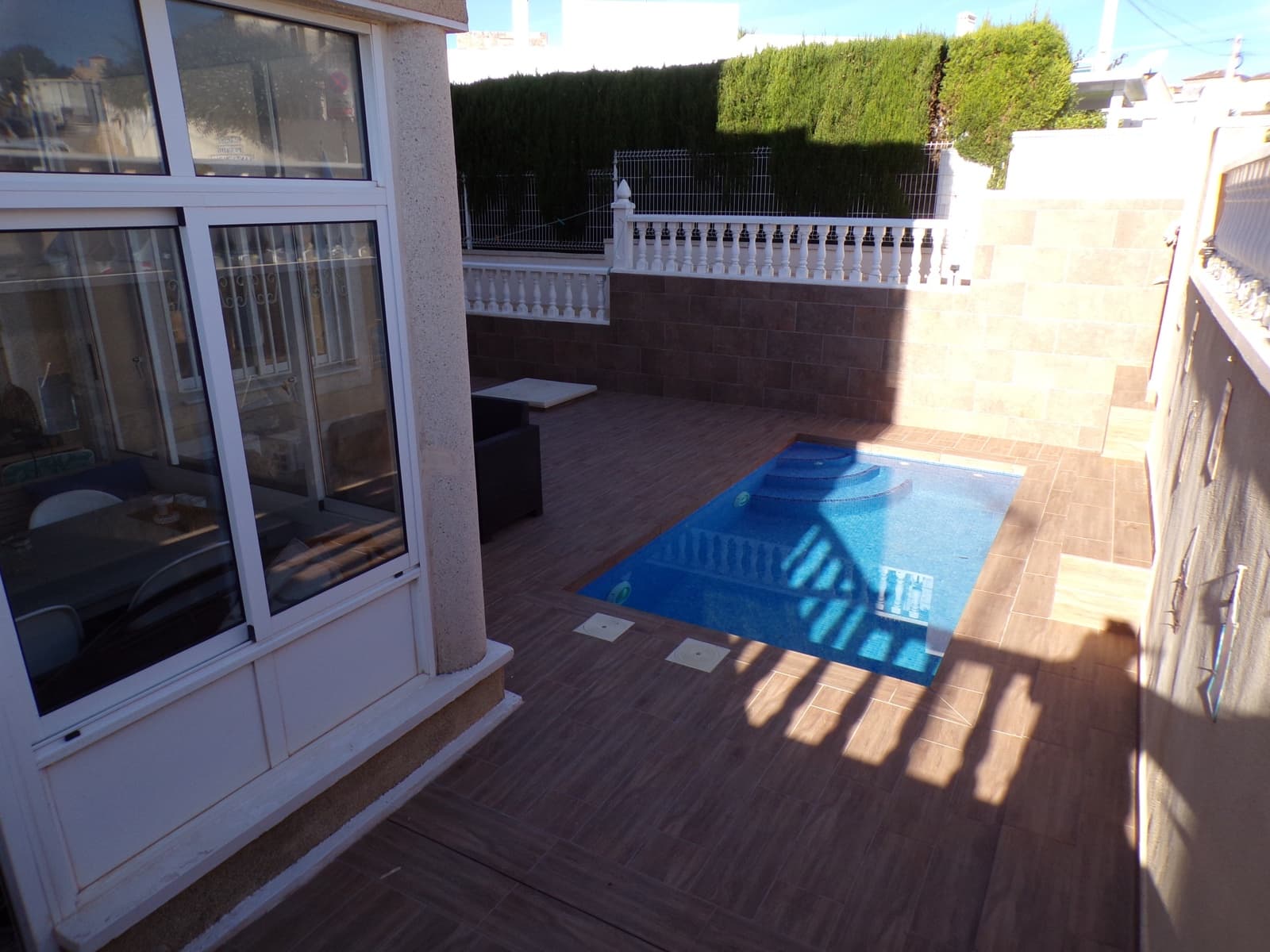 2 bedroom Apartment for sale in Villamartin with pool - € 179,995 (Ref: 9403760)
