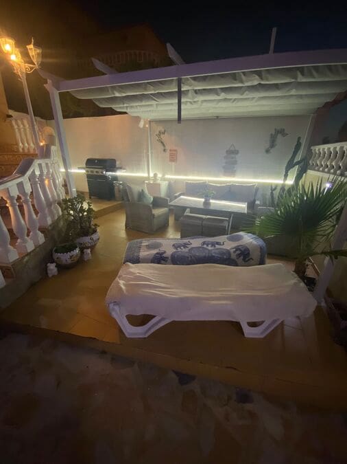 3 bedroom Villa for sale in Villamartin with pool - € 349,995 (Ref: 9403762)