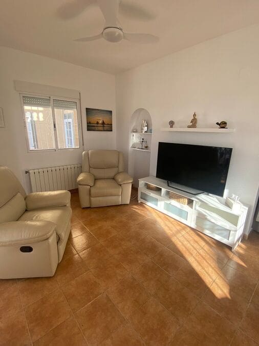 3 bedroom Villa for sale in Villamartin with pool - € 349,995 (Ref: 9403762)