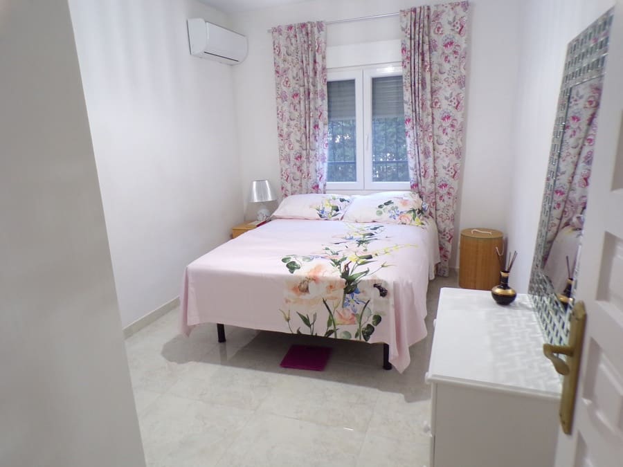 3 bedroom Villa for sale in Orihuela with pool garage - € 375,000 (Ref: 9403763)