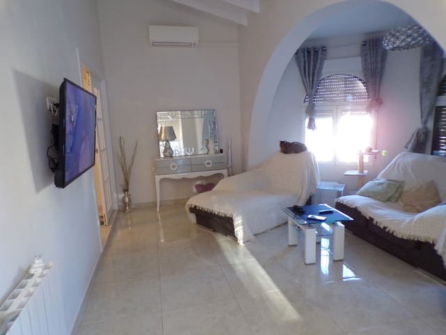 3 bedroom Villa for sale in Blue Lagoon with pool garage - € 375,000 (Ref: 9403763)